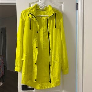 Women’s Neon yellow long lightweight jacket size small